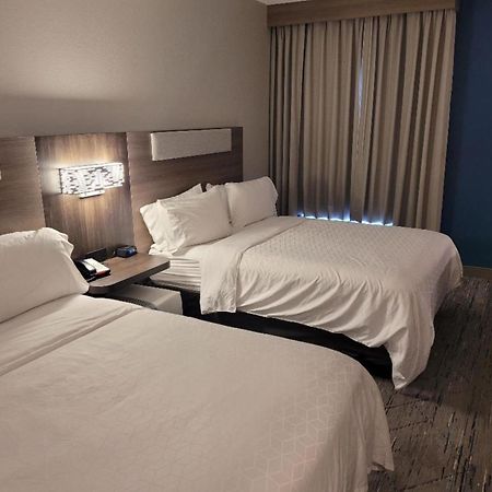 Holiday Inn Express Hotel & Suites Starkville, An Ihg Hotel Екстериор снимка