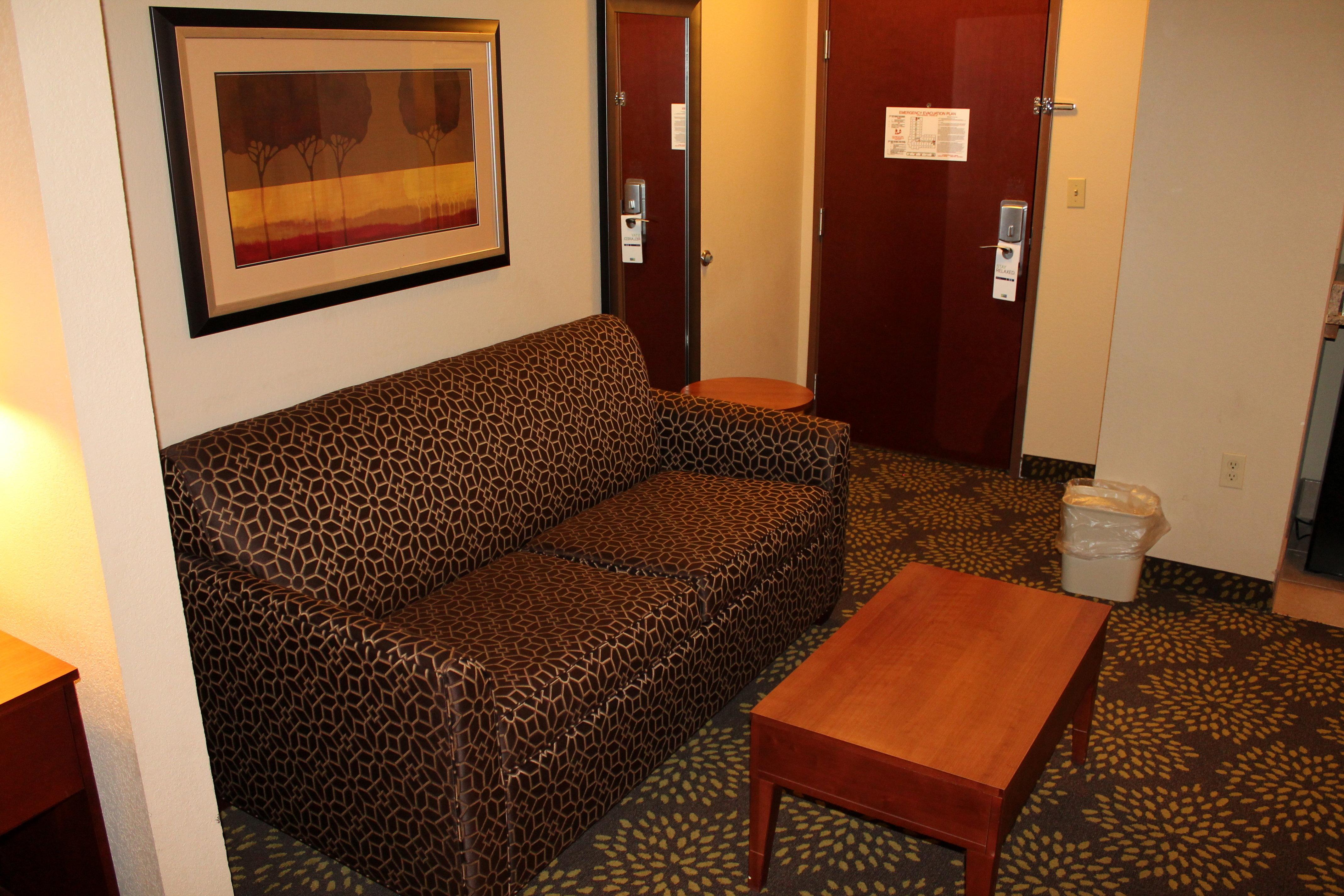 Holiday Inn Express Hotel & Suites Starkville, An Ihg Hotel Екстериор снимка