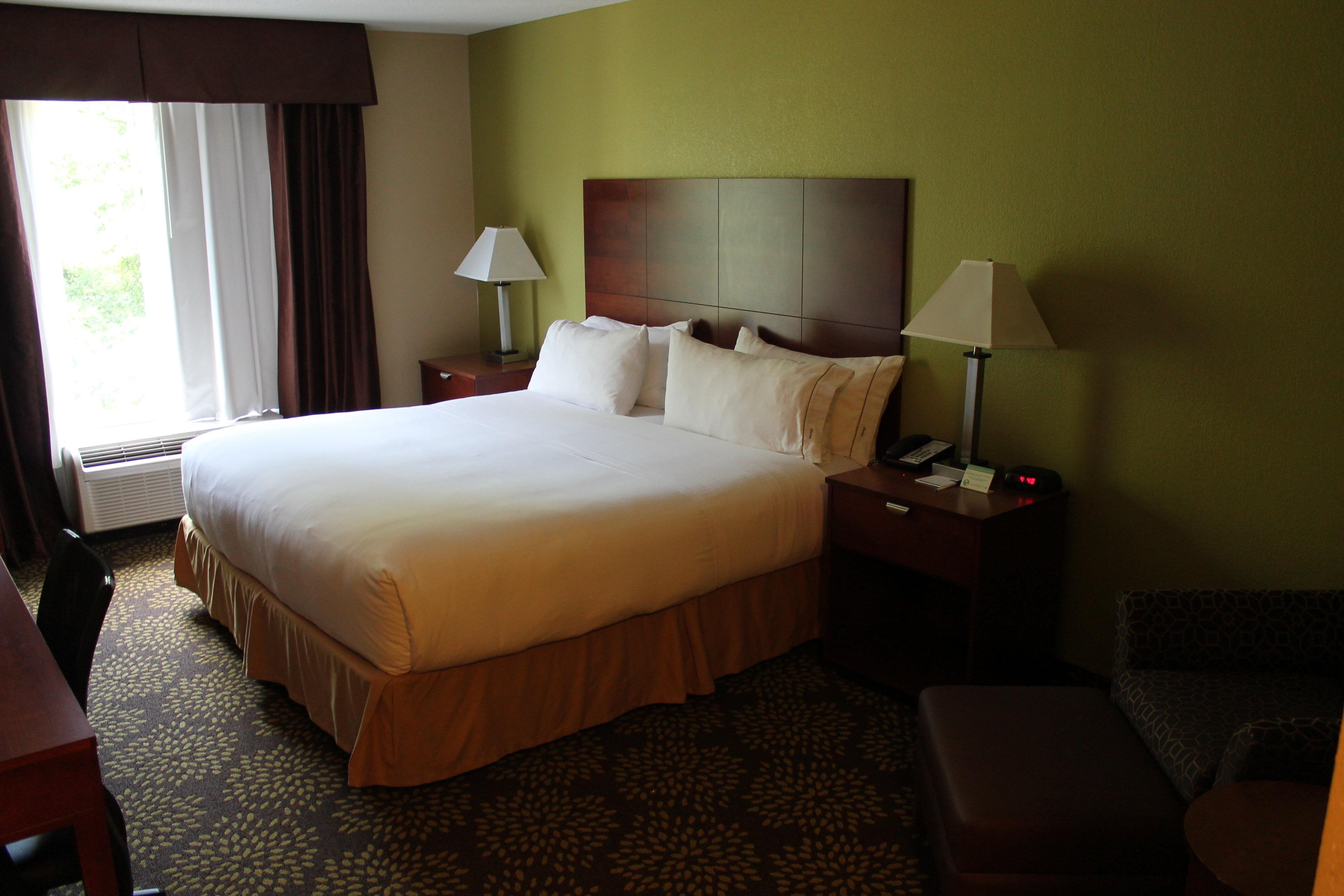 Holiday Inn Express Hotel & Suites Starkville, An Ihg Hotel Екстериор снимка