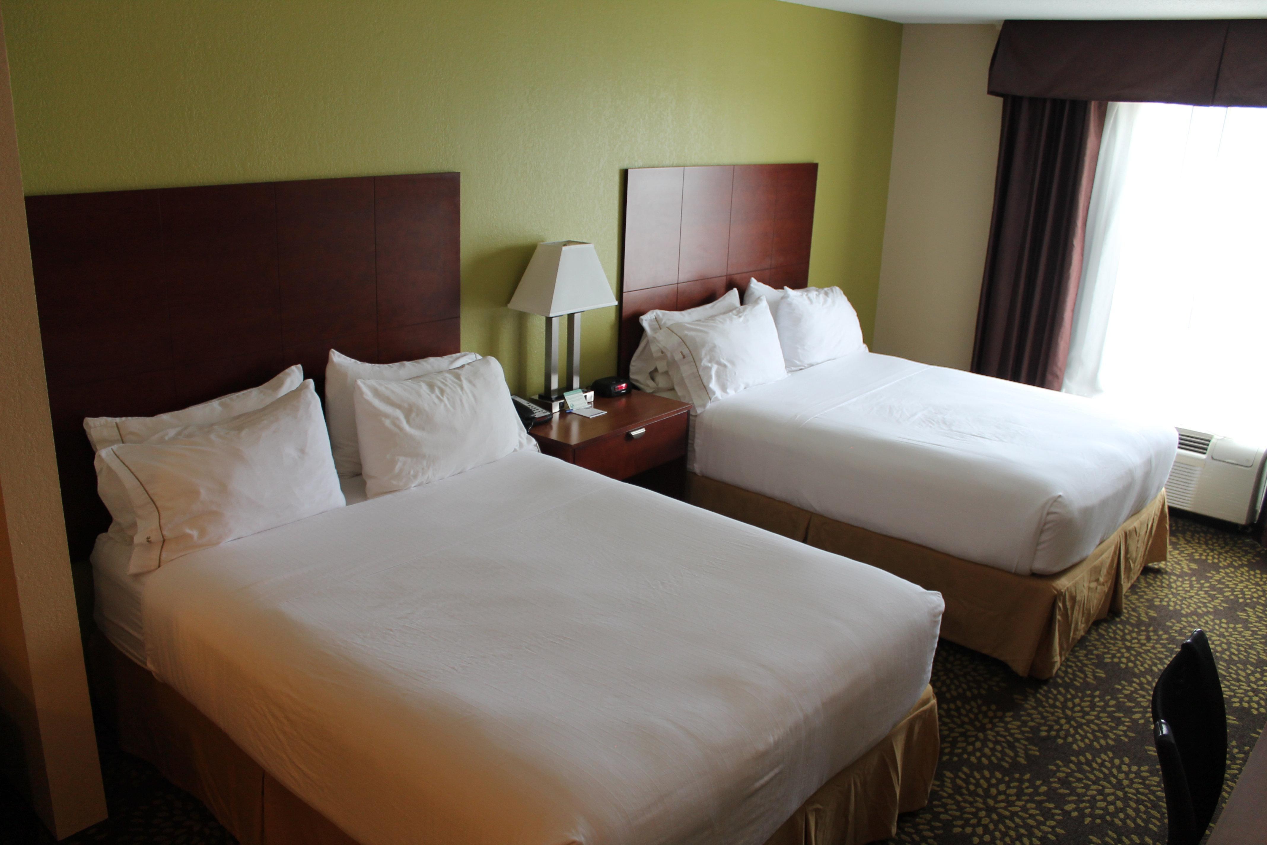Holiday Inn Express Hotel & Suites Starkville, An Ihg Hotel Екстериор снимка