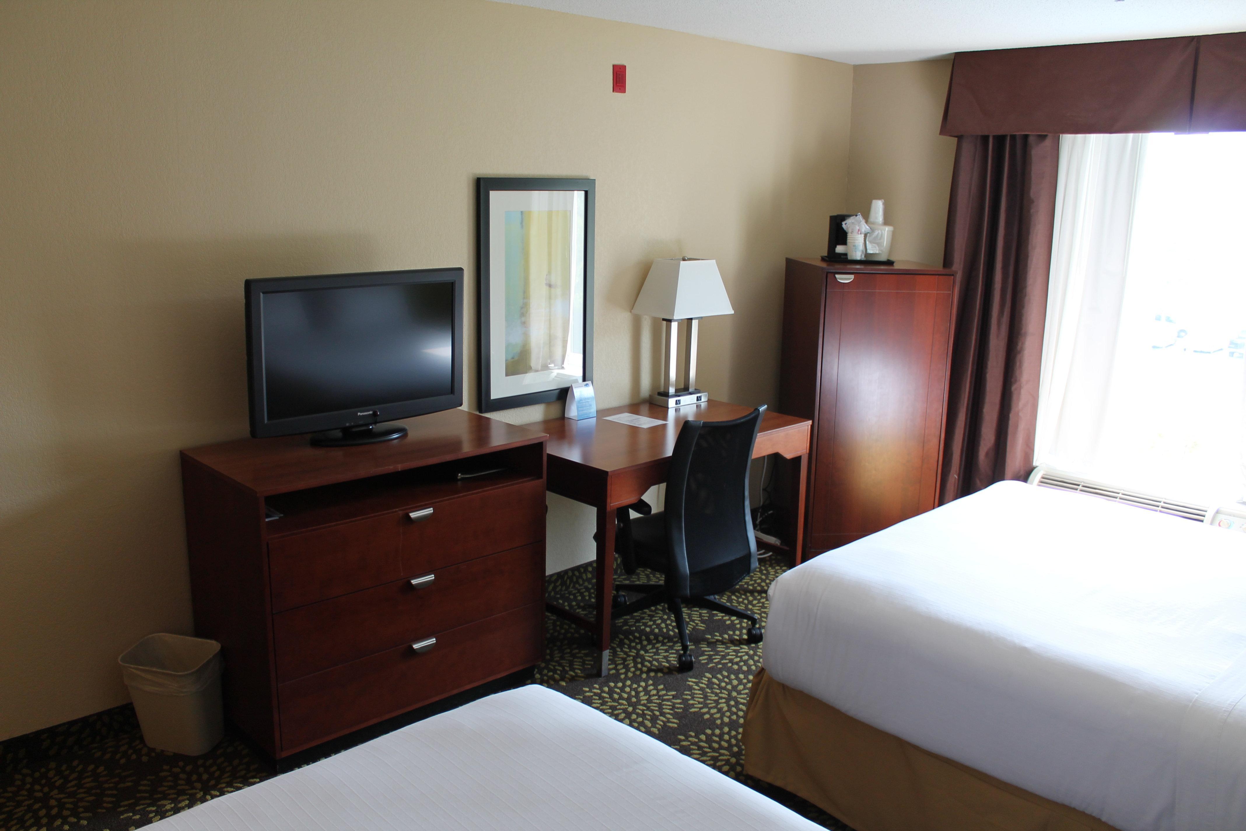 Holiday Inn Express Hotel & Suites Starkville, An Ihg Hotel Екстериор снимка